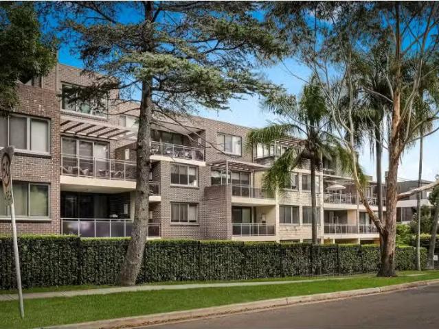 For Rent! 3 BR 27/2 6 Buckingham Road, KILLARA Apartment for r.
