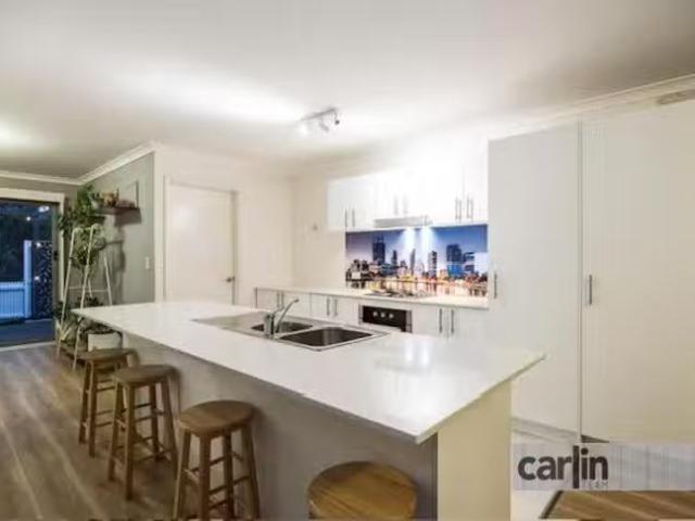 New 3 BR 28/46 Gibbs Road, Aubin Grove, WA 6164