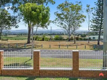 For Rent! 3 BR 30 Fairway Street, Bald Hills, QLD 4036