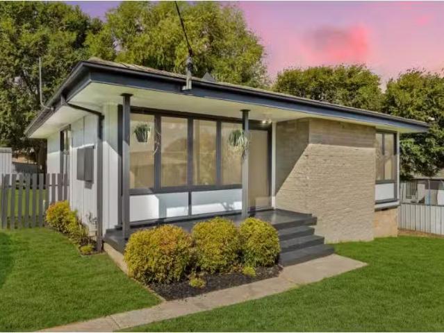 Rental! 3 BR 30 Jindalee Avenue, Orange House for rent Listed.
