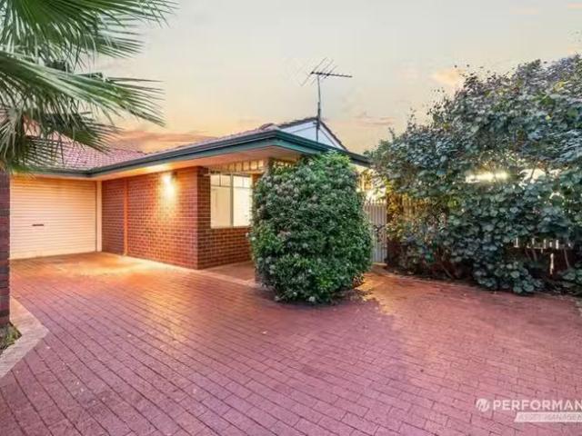 Cozy 3 BR 3/16 Clearview Avenue, Yokine, WA 6060
