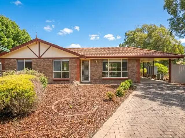 Cheap 3 BR 3/11 Marston Court, MOUNT BARKER, SA 5251 House f.