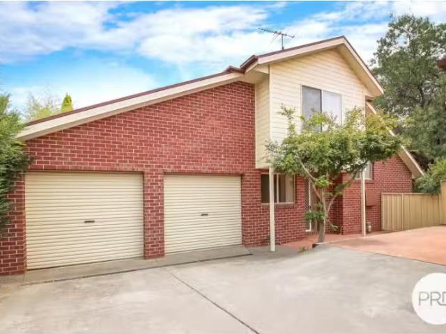 Deal! 3 BR 3/497 Schubach Street, EAST ALBURY Townhouse for re.