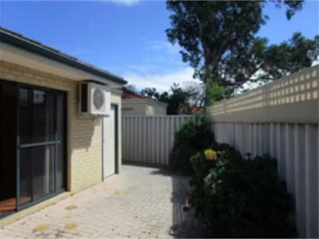 Cozy 3 BR 34C Barnes Street, Innaloo, WA 6018