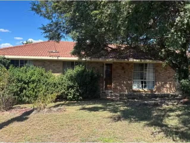 Cozy 3 BR 37 Graham Street, Calala House for rent Listed by T.