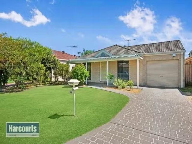 Charming 3 BR 38 Redgum Circuit, GLENDENNING House for rent L.