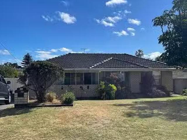 Cheap 3 BR 44 Ackworth Crescent, Warwick, WA 6024
