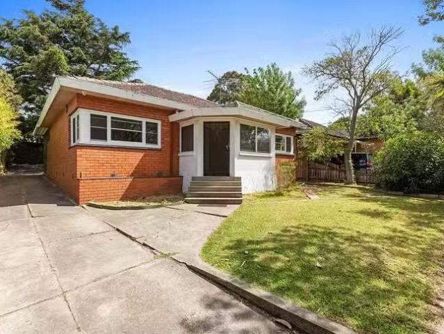 Just in! 3 BR 45 Charming Street, Hampton East, VIC 3188
