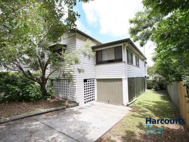 Deal! 3 BR 46 Bayview Terrace, WAVELL HEIGHTS, QLD 4012 Hous.