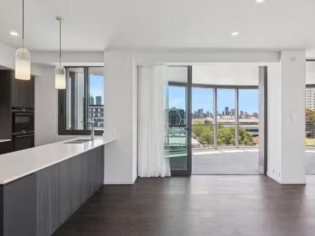 For Rent! 3 BR 506/3 Mends Street, South Perth, WA 6151