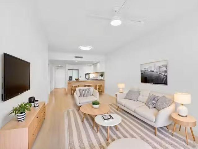 Just in! 3 BR 511/9 15 Markeri Street, Mermaid Beach, QLD 4218.