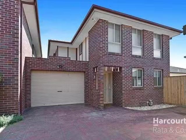Deal! 3 BR 5/12 Hood Crescent, Fawkner, VIC 3060