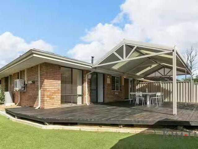 Cheap 3 BR 5/46 Cranford Avenue, Mount Pleasant, WA 6153