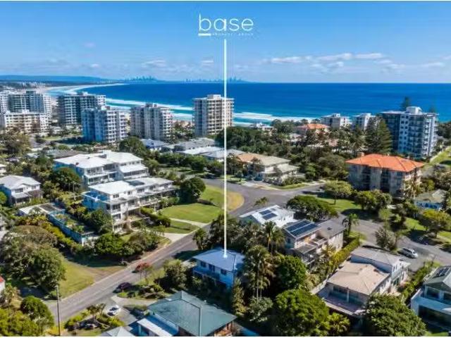 Cozy 3 BR 54 Garrick Street, Coolangatta House for rent Liste.
