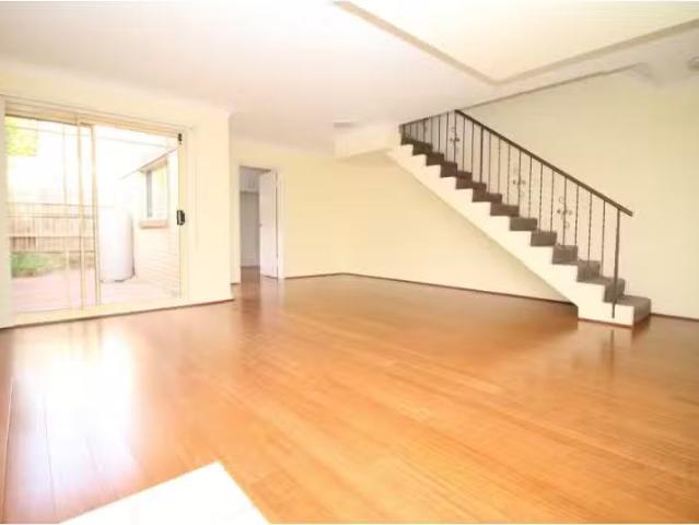 Rental! 3 BR 5/52 Waters Road, Cremorne Townhouse for rent Li.