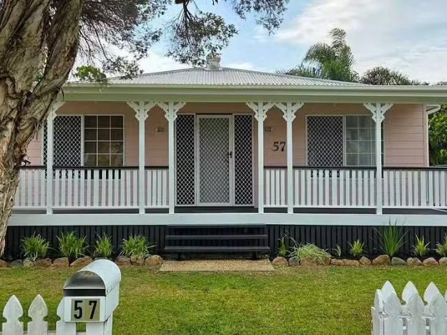 Rental! 3 BR 57 Cotterill Avenue, Bongaree, QLD 4507