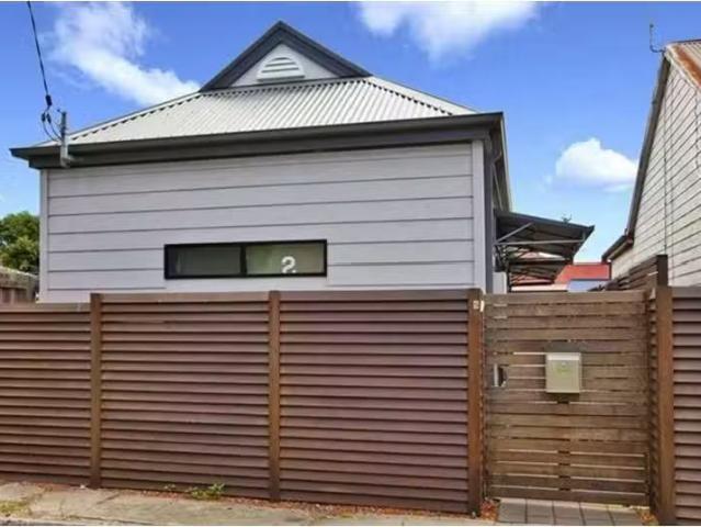 Deal! 3 BR 59 Scott Street, Carrington House for rent Listed.