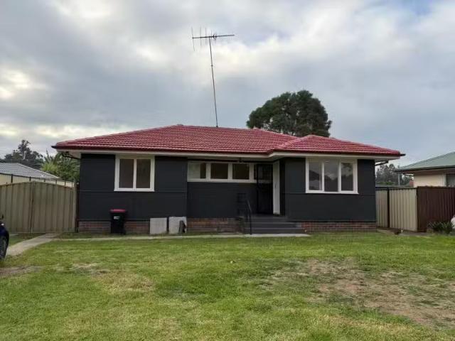 Charming 3 BR 5 Harrison St, ASHCROFT House for rent Listed b.