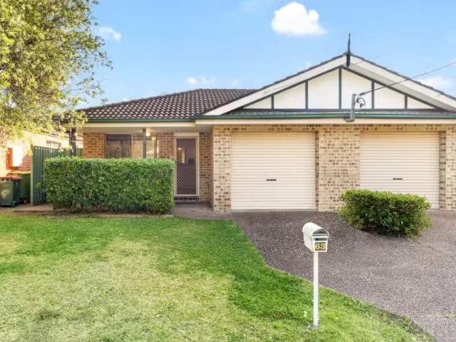 Rental! 3 BR 63A Shirley St, Ourimbah Townhouse for rent List.