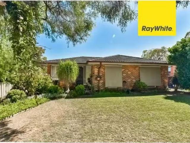 Unique 3 BR 6 Collaroy Road, WOODBINE House for rent Listed b.
