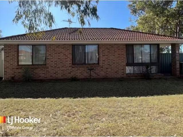 Deal! 3 BR 6 Manning Place, Currans Hill Property for rent L.