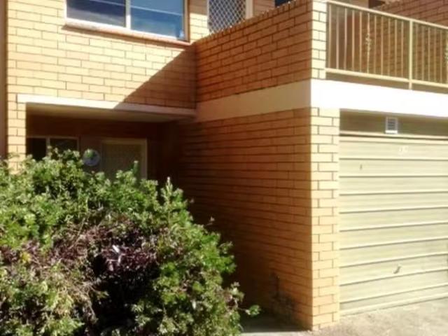 For Rent! 3 BR 80/177 Reservoir Road, Blacktown Townhouse for.