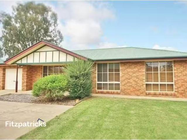 Rental! 3 BR 8/46 Travers Street, Wagga Wagga Apartment for re.