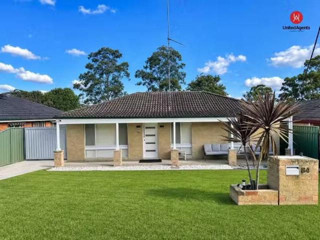 Unique 3 BR 84 Berallier Drive, CAMDEN SOUTH House for rent L.