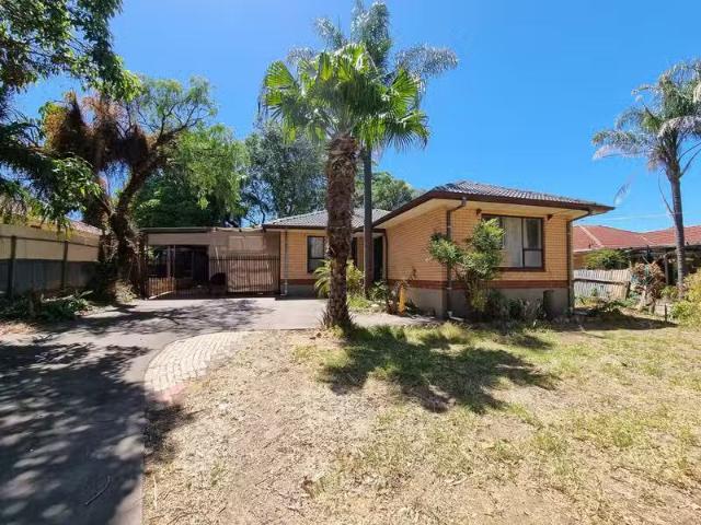 Rental! 3 BR 8 Clement Drive, MORPHETT VALE, SA 5162 House f.