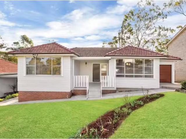 For Rent! 3 BR 8 Harper Street, North Epping House for rent L.