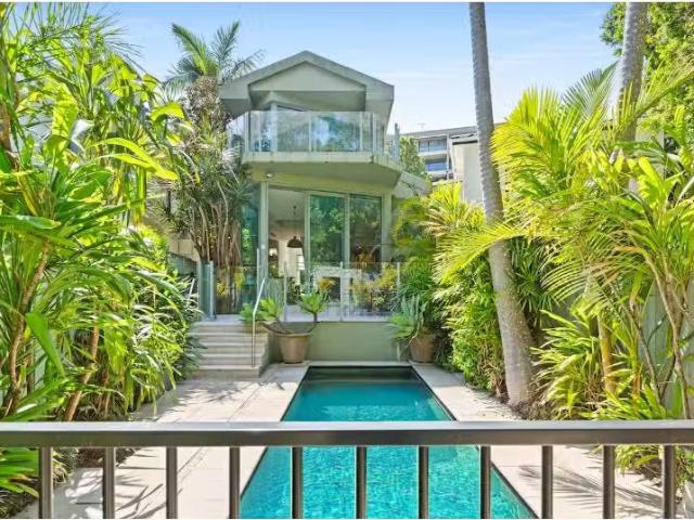Cozy 3 BR 9 Leura Road, DOUBLE BAY House for rent Listed by F.