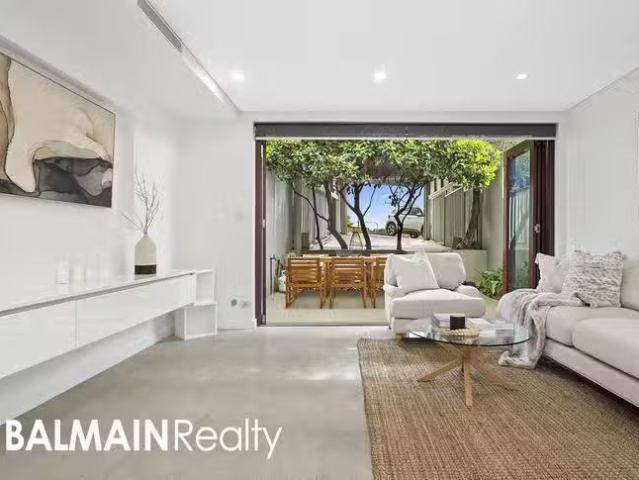 Cozy 3 BR 9 Lilyfield Road, Rozelle, NSW 2039