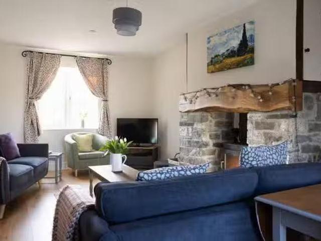 For Rent! 3 BR Heol Cae Du