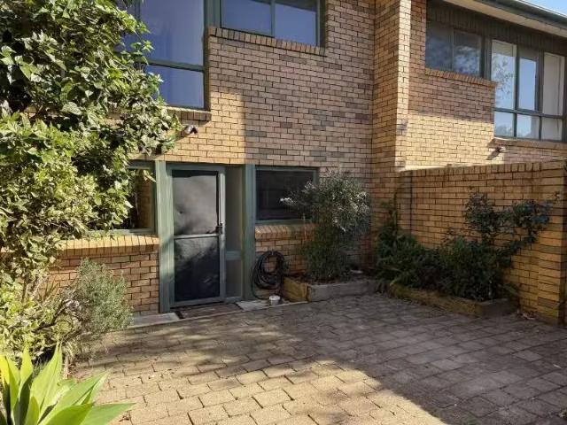 For Rent! 3 BR Unit 1/16 Native Way, Moruya Heads Apartment fo.