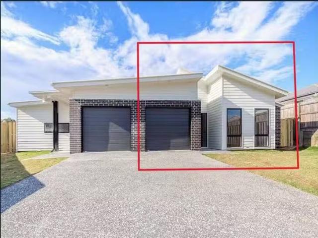 New 3 BR UNIT 1/7 Folkes Close, Bellbird Park, QLD 4300