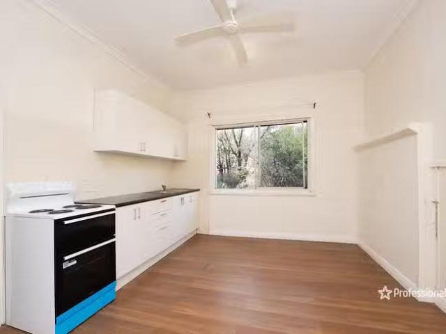For Rent! 3 Gertrude Street, Geraldton, WA 6530