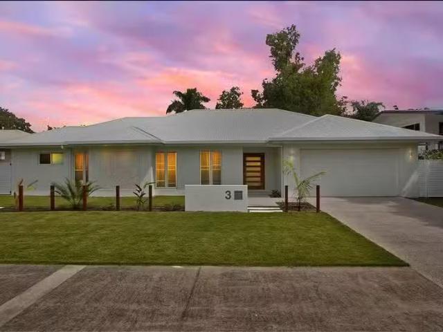 Unique /3 Kewarra Street, Kewarra Beach, QLD 4879