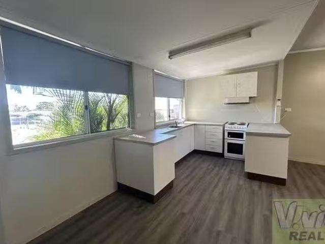 Rental! 3 Joan Street, Mornington, QLD 4825