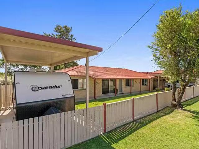 Cozy 3 Visser Court, Rochedale South, QLD 4123