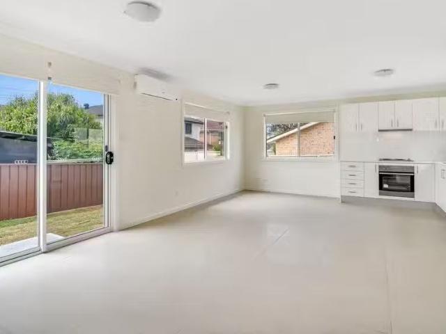 Rental! 3A Lionel Street, INGLEBURN House for rent Listed by.