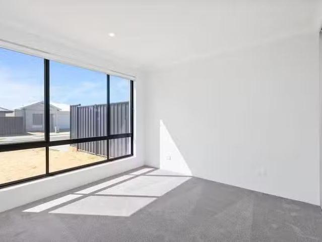 Unique 44 Japoon Vista, Baldivis, WA 6171