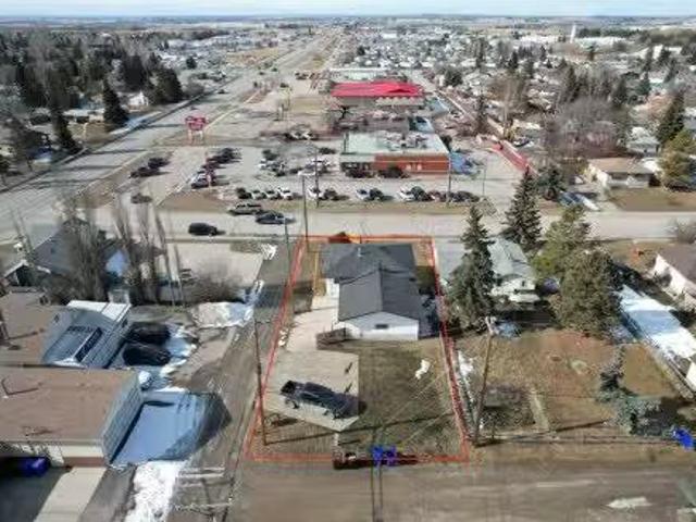 Rental! 4517 55 Ave, Olds, AB, T4H 1B9 commercial for lease.