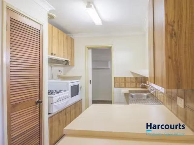 Just in! 4/68 Tribute Street East, SHELLEY Apartment for rent.