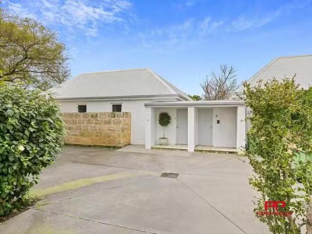 Rental! 46 Paget Street, Hilton, WA 6163