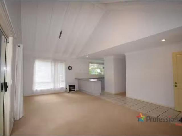 New 4/73 Page Avenue, NORTH NOWRA Apartment for rent Listed b.