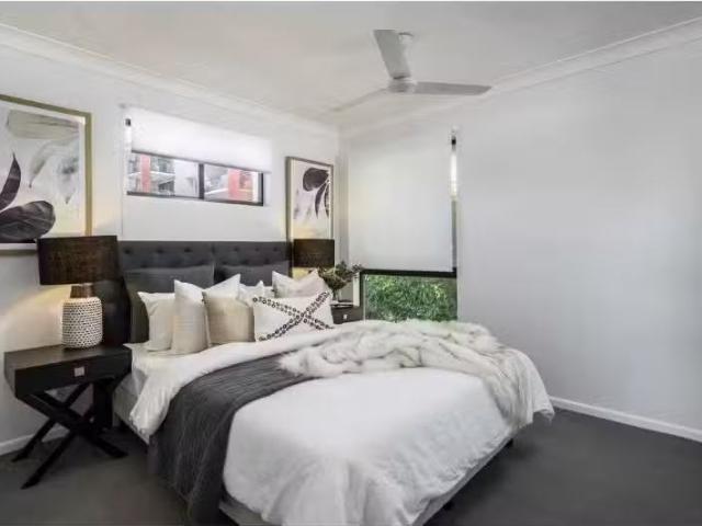 Charming 47/11 Kitchener Street, Coorparoo Apartment for rent.