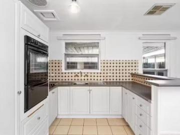 For Rent! 48 Leonard Road, MORPHETT VALE, SA 5162 House for.