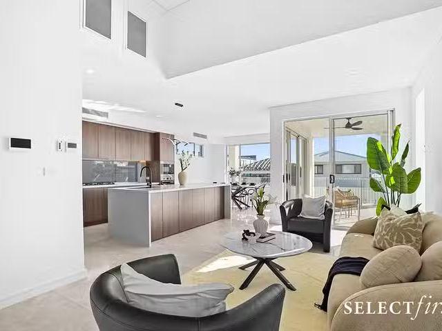 Nice 49 Corvus Way, Box Hill, NSW 2765