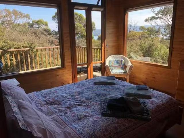 Just in! 403 Freycinet Drive, Coles Bay, TAS 7215
