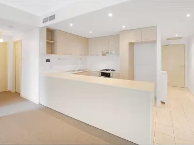 Deal! 401/2 10 Orara Street, Waitara Apartment for rent Liste.